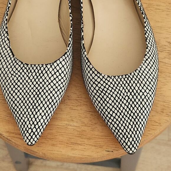 Halston Heritage Snake Leather Flats Size 8 - Picture 11 of 12